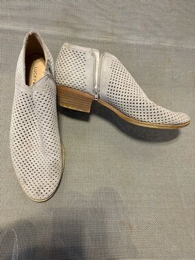 Lucky Brand Perforated Suede Ankle Booties - Light Taupe/grey